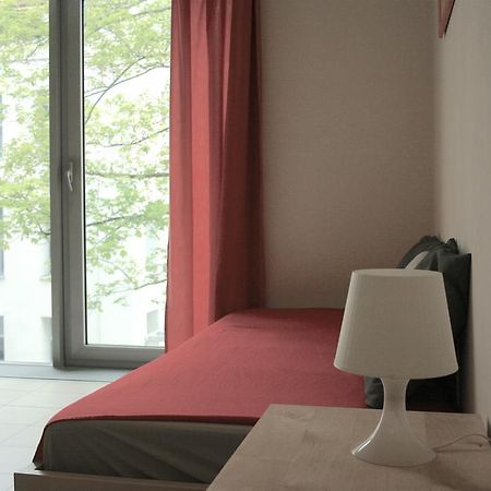 Modern And Cozy Apartment Close To Center Praga Exterior foto